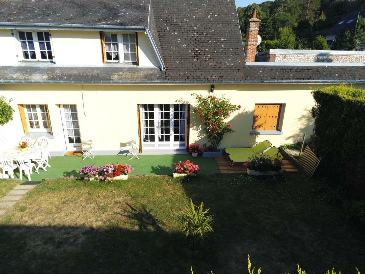 Villa Au Calme A Étretat Exterior foto